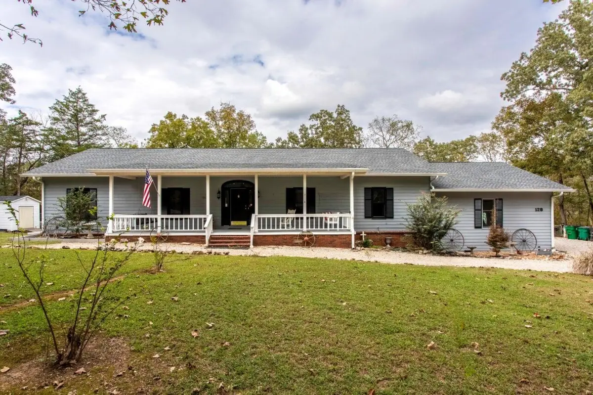 128 Powhatan Drive, Cherokee Village, AR 72529 - Image #1