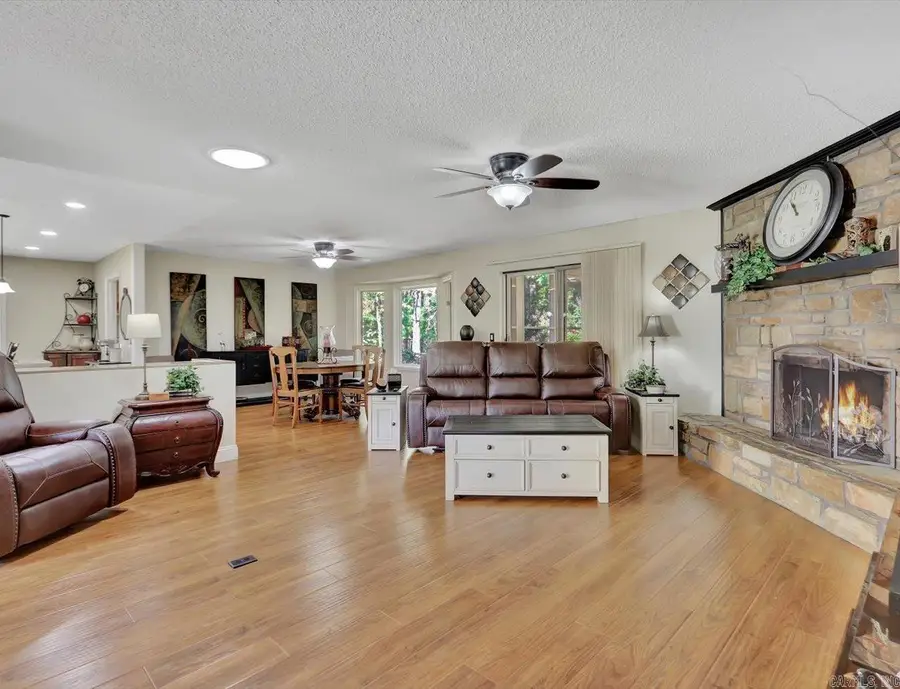 80 Almazan Way, Hot Springs Village, AR 71909 - Image #3