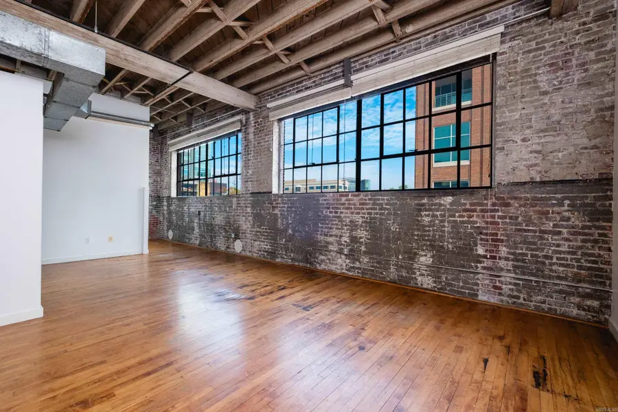 423 E 3rd Street #201, Little Rock, AR 72201 - Image #3