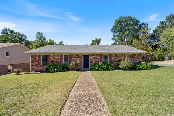 1003 Silver Creek Dr, Sherwood, AR 72120