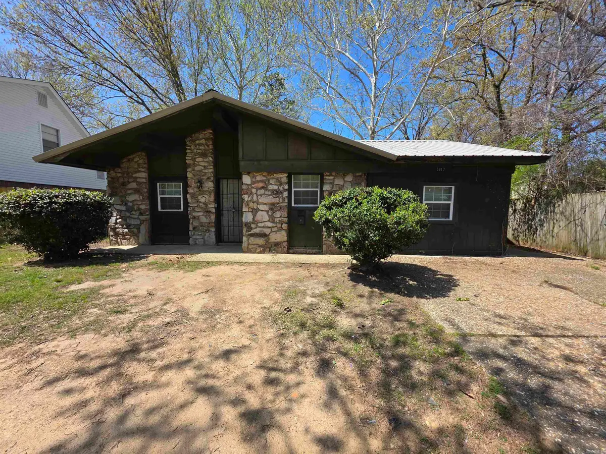 5917 Chaucer Ln, Little Rock, AR 72209 - Image #1