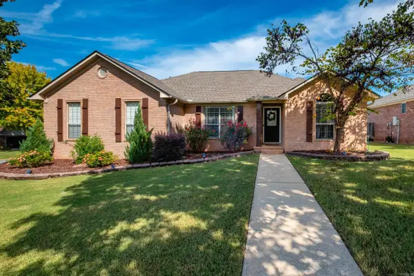 170 Diamond Pointe Drive, Maumelle, AR 72113