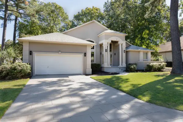 31 Rosaires Way, Little Rock, AR 72223