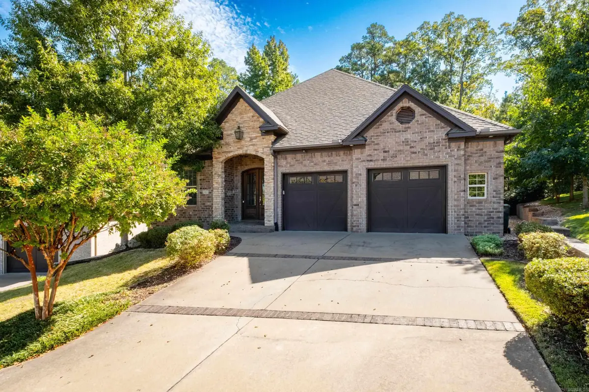 122 Cove Creek Ct, Little Rock, AR 72211 - Image #1