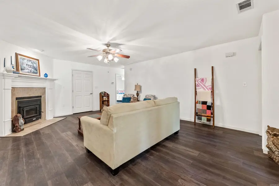 8416 Yellow Oak, Jacksonville, AR 72076 - Image #3