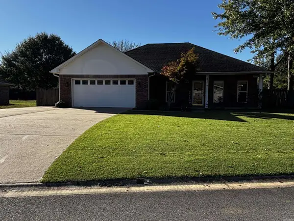 51 Donna Kay Drive, Greenbrier, AR 72058