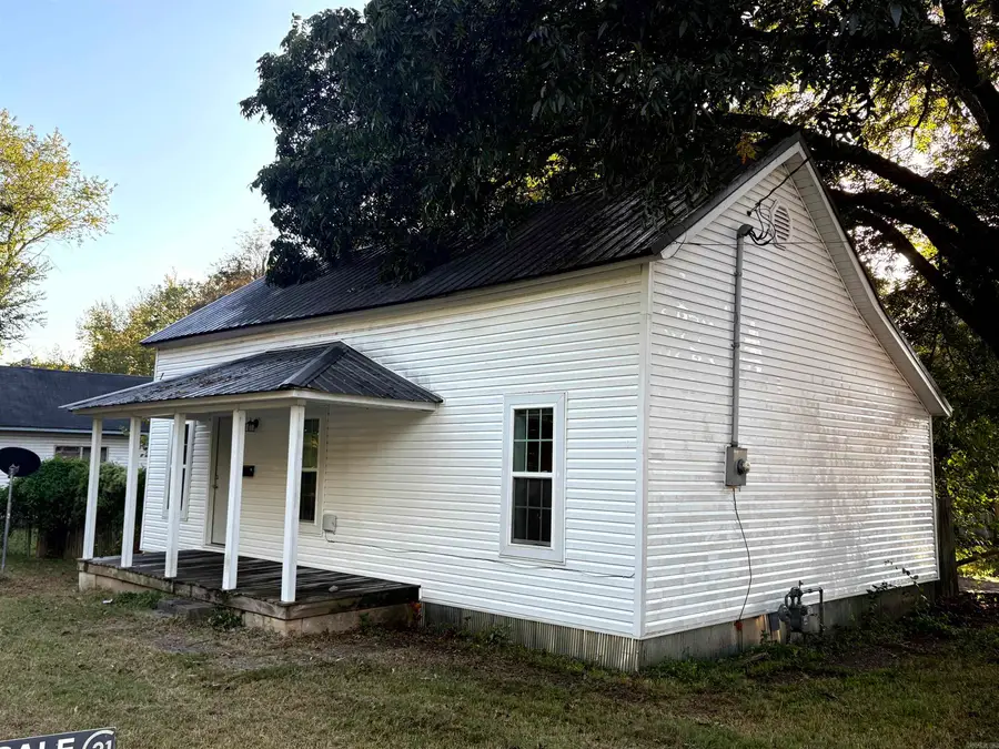 112 N 5th, Paris, AR 72855 - Image #2