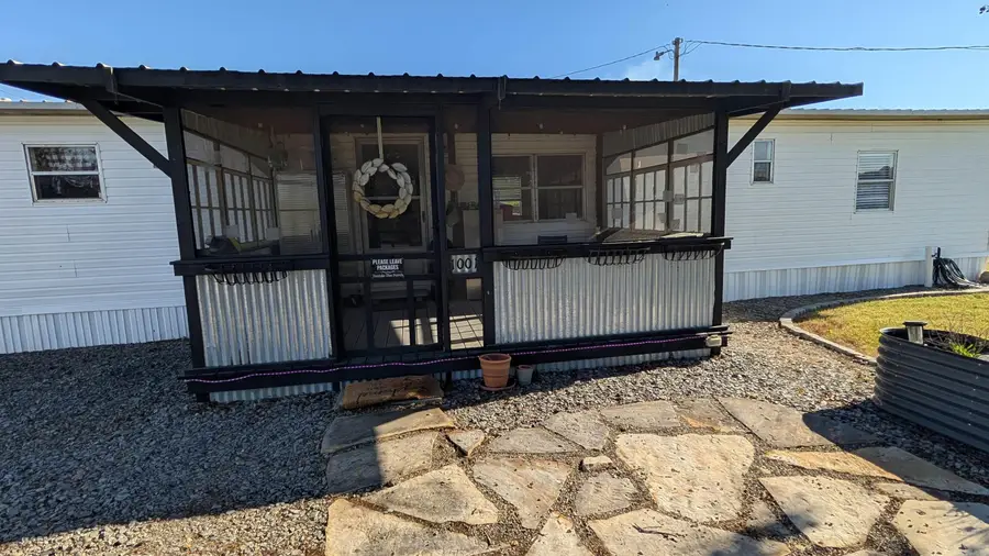 1001 Tamo River Rd, Grady, AR 71644 - Image #2