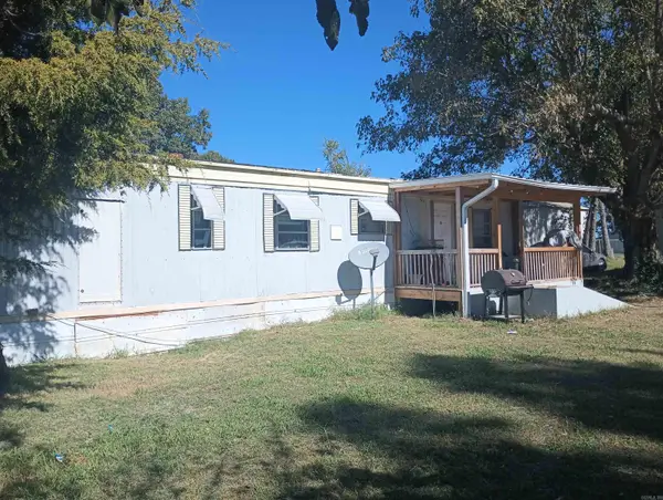 302 W Main Street, Marmaduke, AR 72443