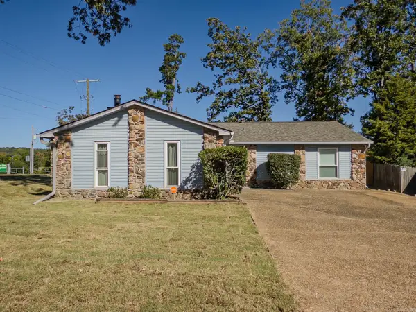 13820 Sweet Bay Dr, Little Rock, AR 72211