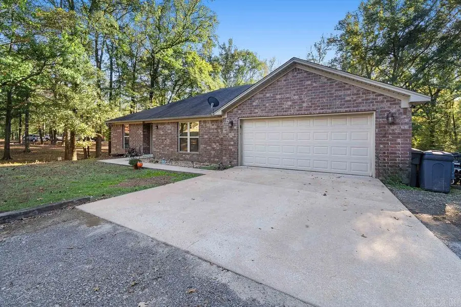 11 Sandy Ln, Greenbrier, AR 72058 - Image #2