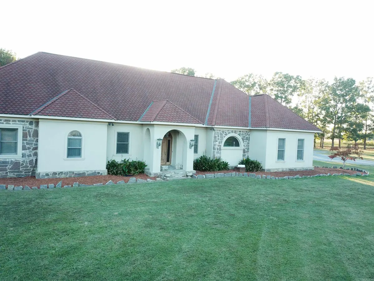 Address Withheld By Seller, Stuttgart, AR 72160 - Image #1