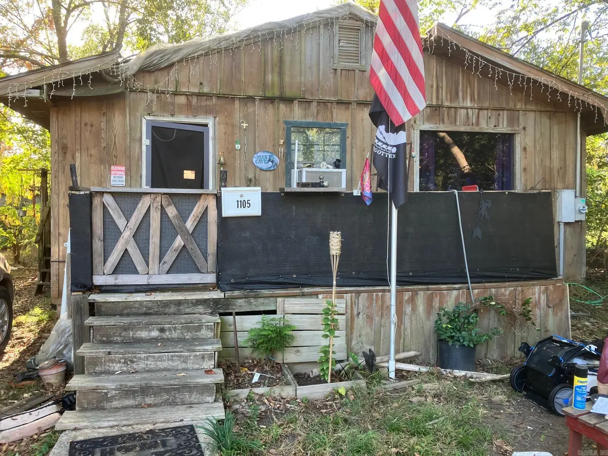 1105 S 2nd Street, Mena, AR 71953 - Image #1