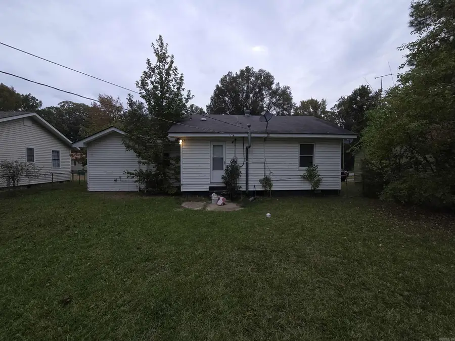 2002 W 29th Avenue, Pine Bluff, AR 71603 - Image #2