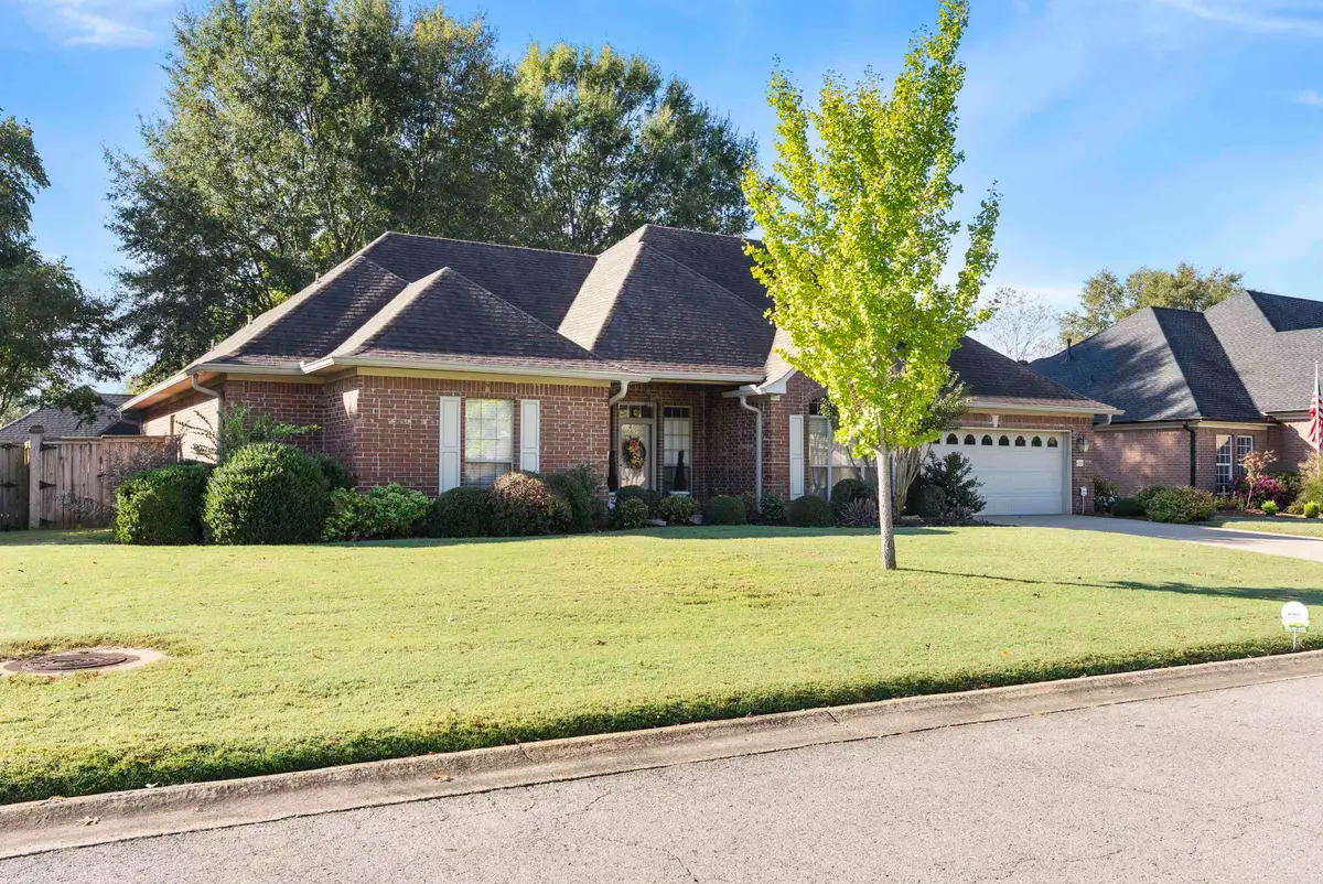 4325 Tree House Dr, Conway, AR 72034 - Image #1