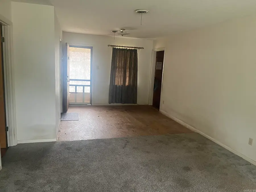 Address Withheld By Seller, Pine Bluff, AR 71603 - Image #2