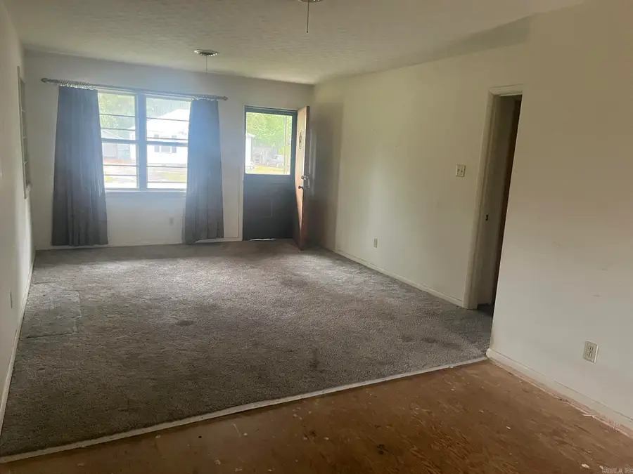 Address Withheld By Seller, Pine Bluff, AR 71603 - Image #3