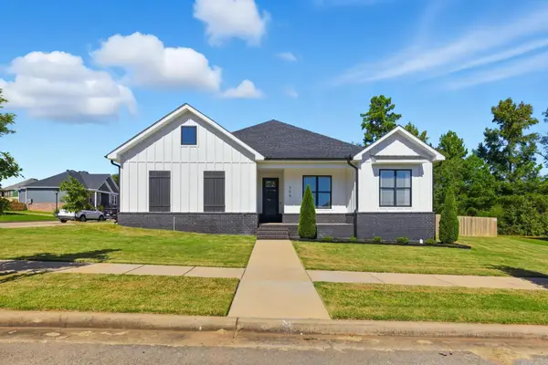 305 B Street, Bryant, AR 72022