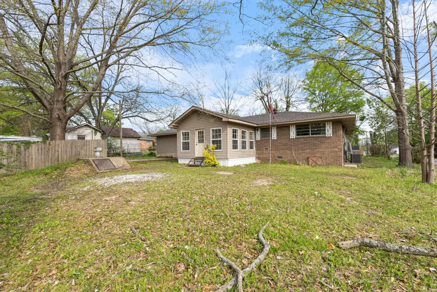 407 E Holly Street, Sheridan, AR 72150 - Image #3