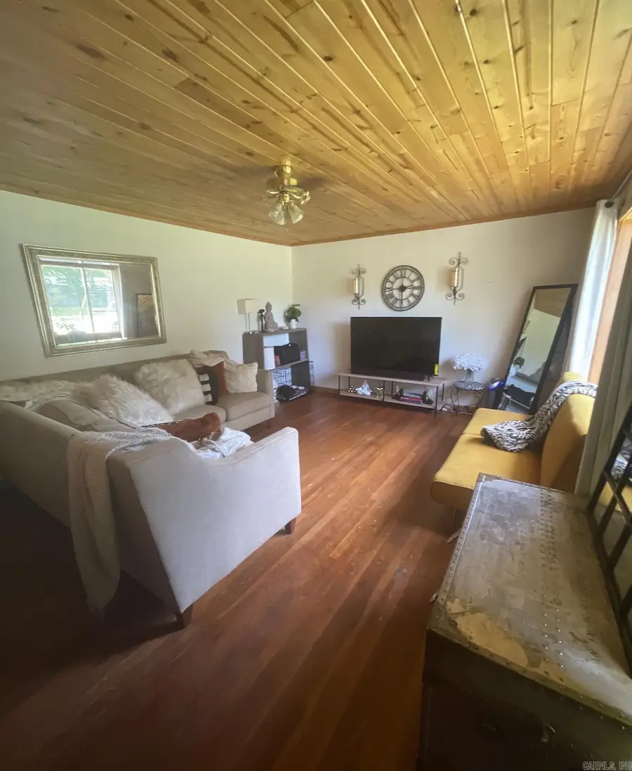 605 Revis, Benton, AR 72015 - Image #2