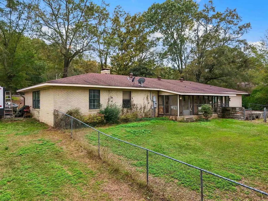 104 N Woodland Drive, Conway, AR 72032 - Image #3