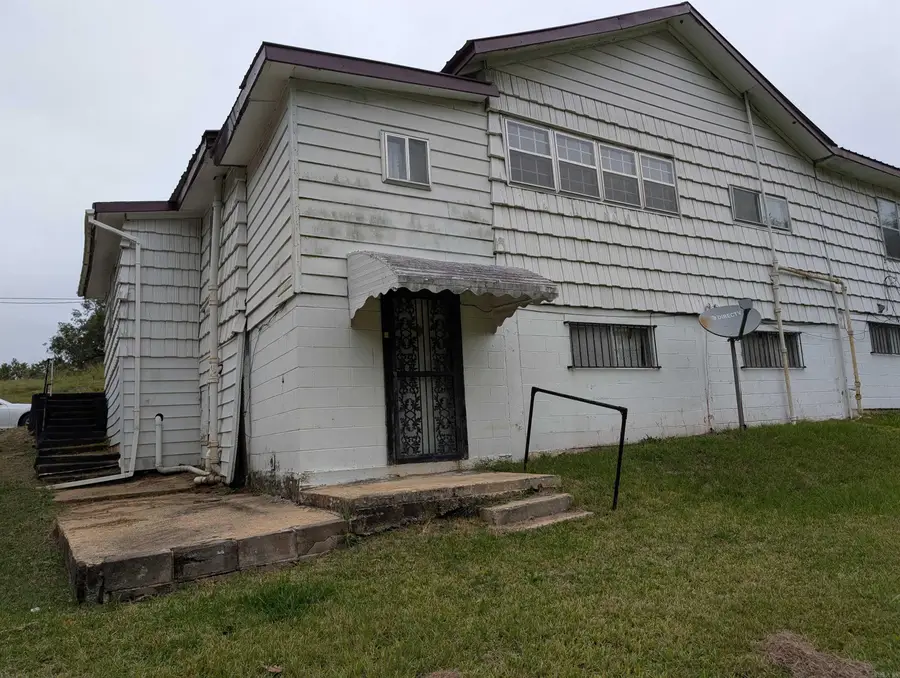 141 Hildreth, Camden, AR 71701 - Image #2