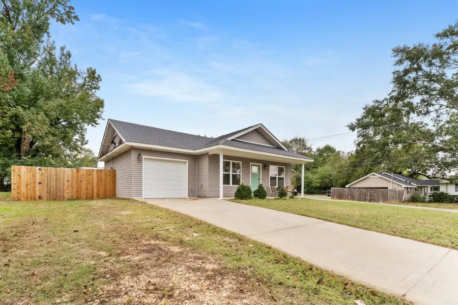 211 N College Street, Sheridan, AR 72150 - Image #2