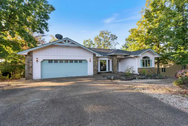 20 Charca Way, Hot Springs Village, AR 71909