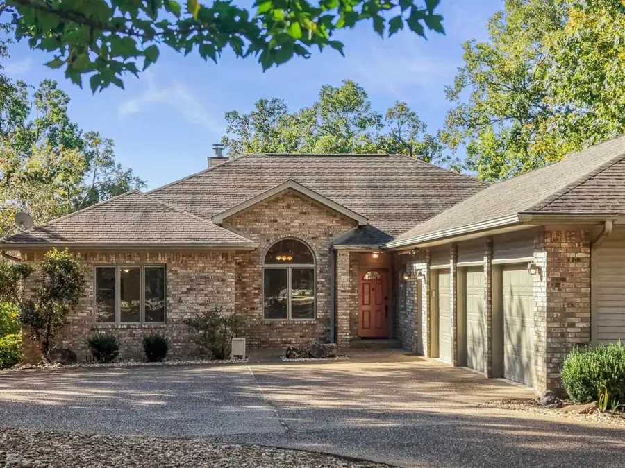 2 Sacedon Circle, Hot Springs Village, AR 71909 - Image #3