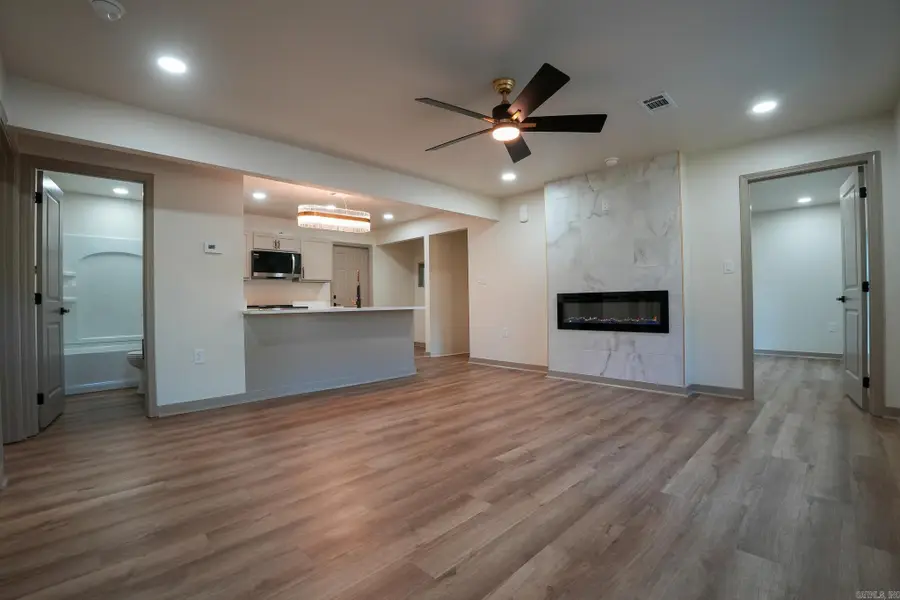 13725 Cantrell Road, Little Rock, AR 72223 - Image #3