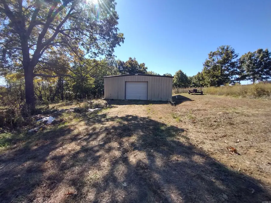 457 Haywood Ln, Mountain View, AR 72560 - Image #2