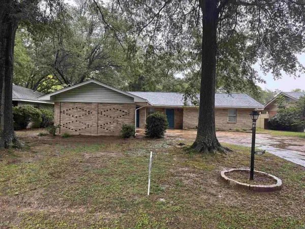 213 S May, Dumas, AR 71639