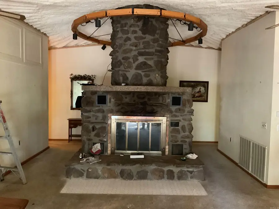 1324 Edgemont, Greers Ferry, AR 72067 - Image #2