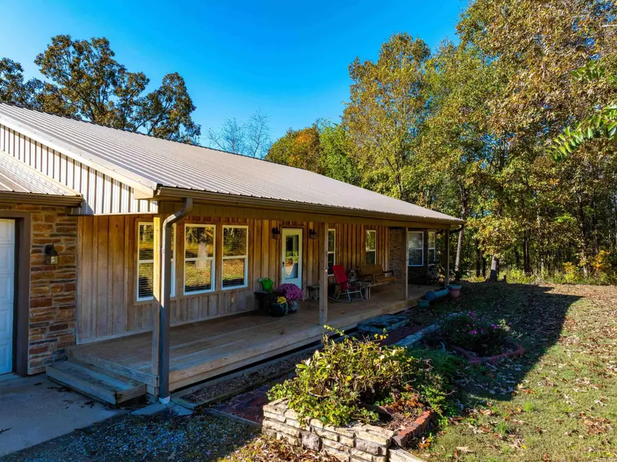 207 Earl Rd, Evening Shade, AR 72532 - Image #2