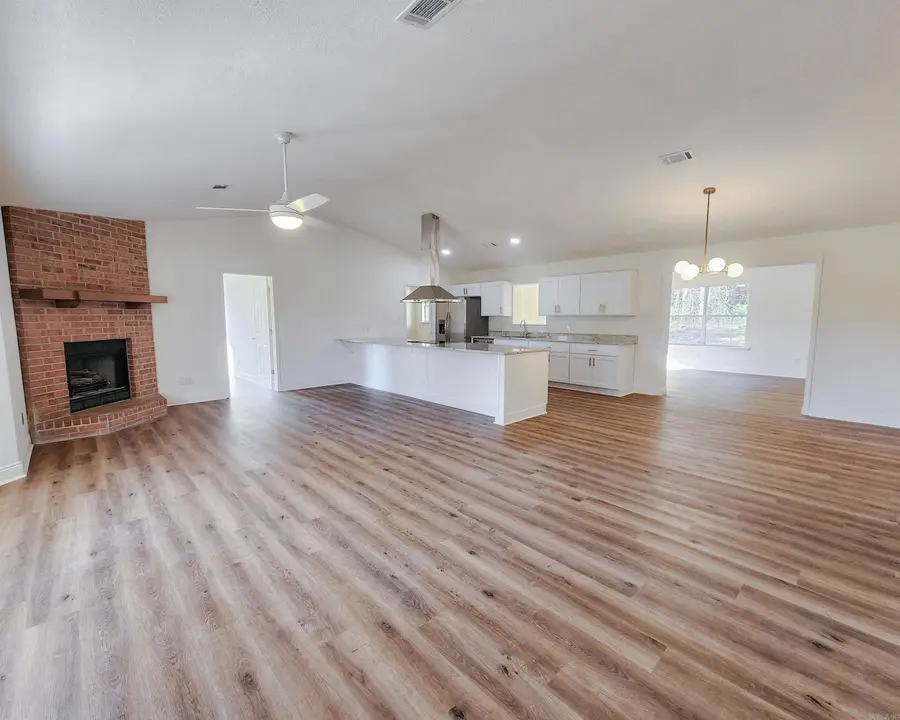 40 Haley Circle, Conway, AR 72032 - Image #3