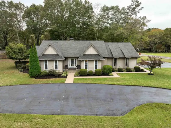 1 Robinwood Drive, Searcy, AR 72143