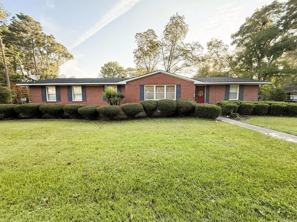 303 S Cherry St, Hamburg, AR 71646 - Image #1