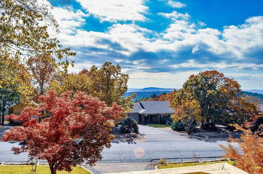 148 Castano Drive, Hot Springs Village, AR 71909 - Image #2