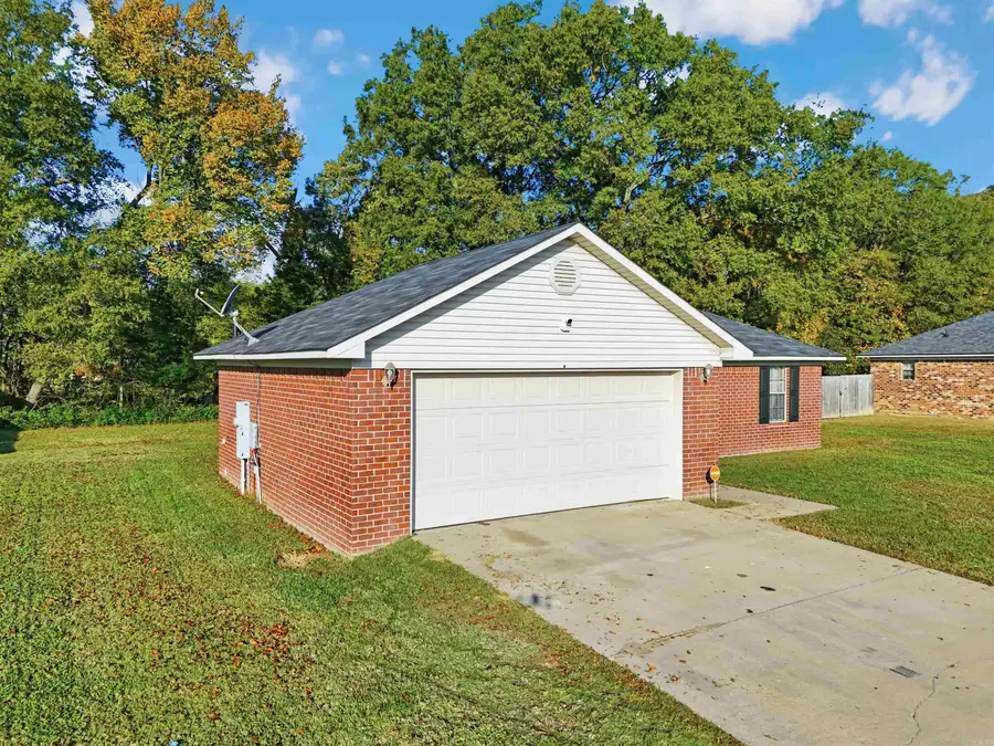 135 Shiloh Drive, Conway, AR 72032 - Image #2