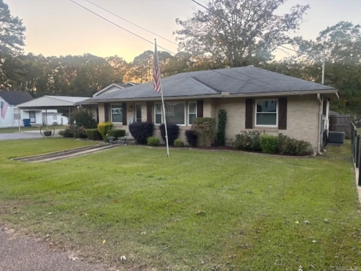 2520 Goza Ave, Camden, AR 71701 - Image #1