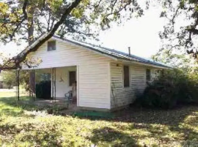 305 E Lindsey Street, Havana, AR 72842 - Image #3