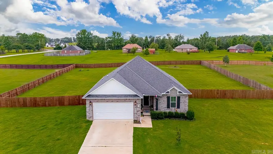39 Alexandrea, Greenbrier, AR 72058 - Image #2