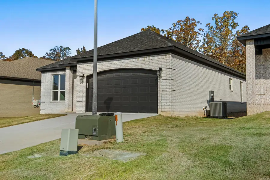 7300 Stonehenge Drive, Sherwood, AR 72120 - Image #3