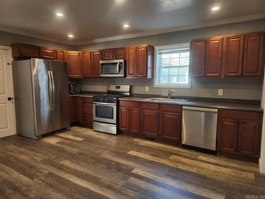 205 E Pine Street, Batesville, AR 72501 - Image #3