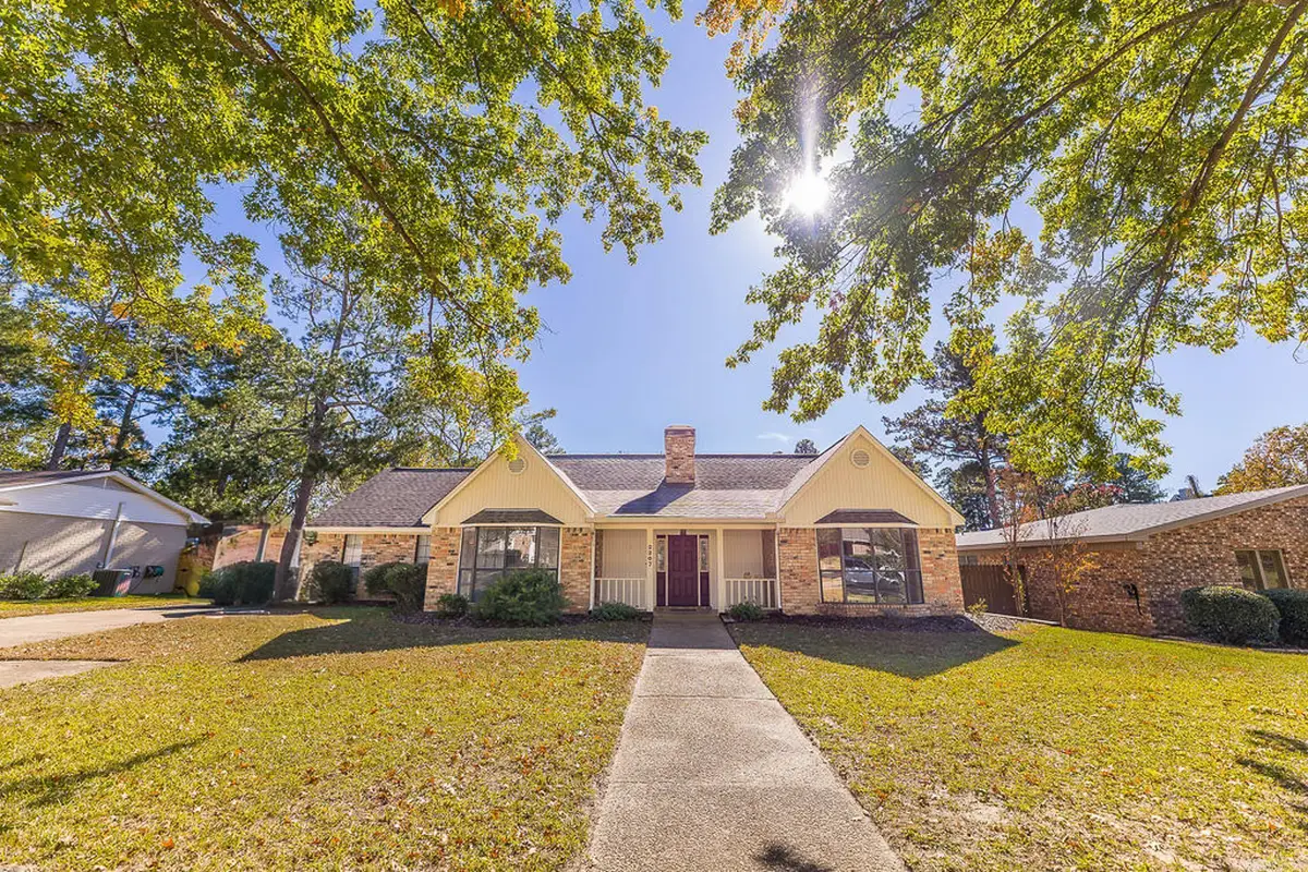 2207 W Main St, El Dorado, AR 71730 - Image #1