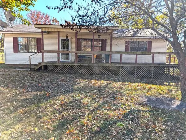 80 E South Street, Cushman, AR 72526