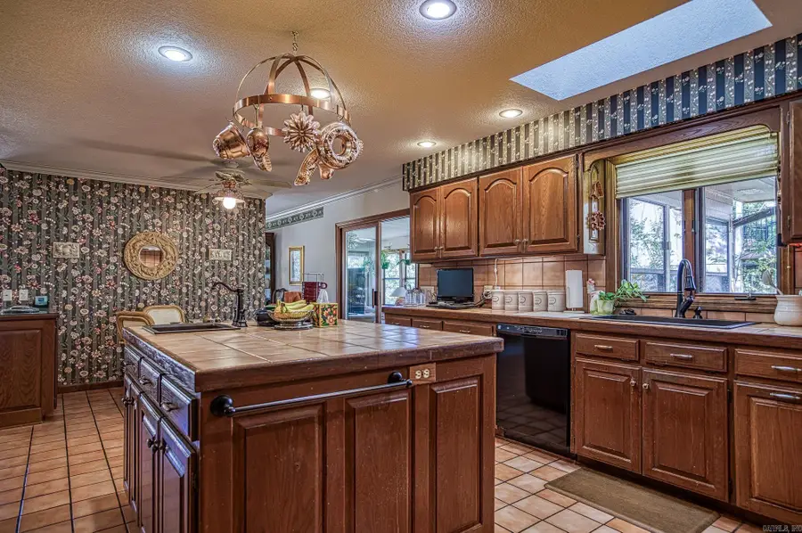 24 Cresta Way, Hot Springs Village, AR 71909 - Image #3