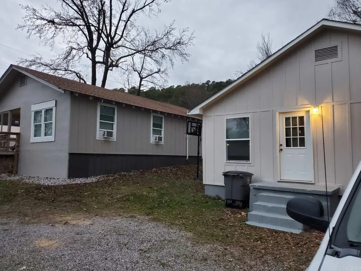 1818 & 1820 Hobson Avenue, Hot Springs, AR 71913 - Image #1