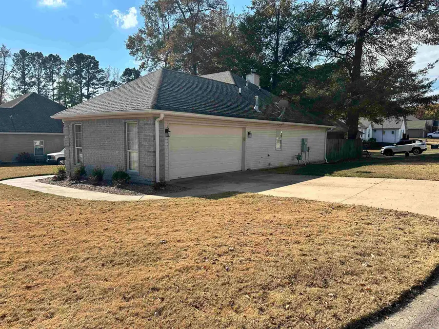 Address Withheld By Seller, Benton, AR 72015 - Image #2