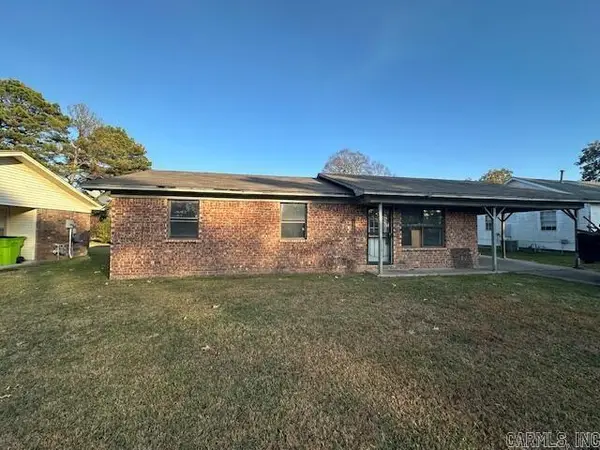517 Pleasant Drive, Lonoke, AR 72086